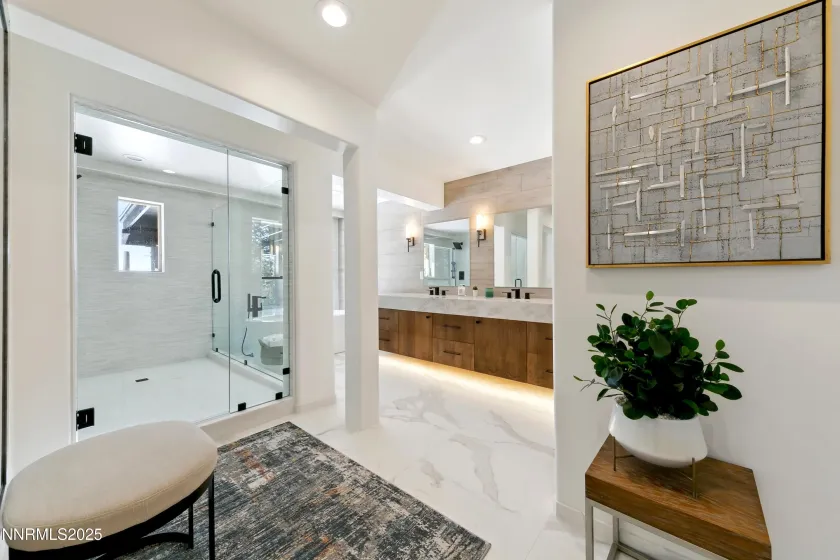 987 Wander, Incline Village, Nevada 89451, 4 Bedrooms Bedrooms, ,4 BathroomsBathrooms,Residential,Residential,Wander,250056457