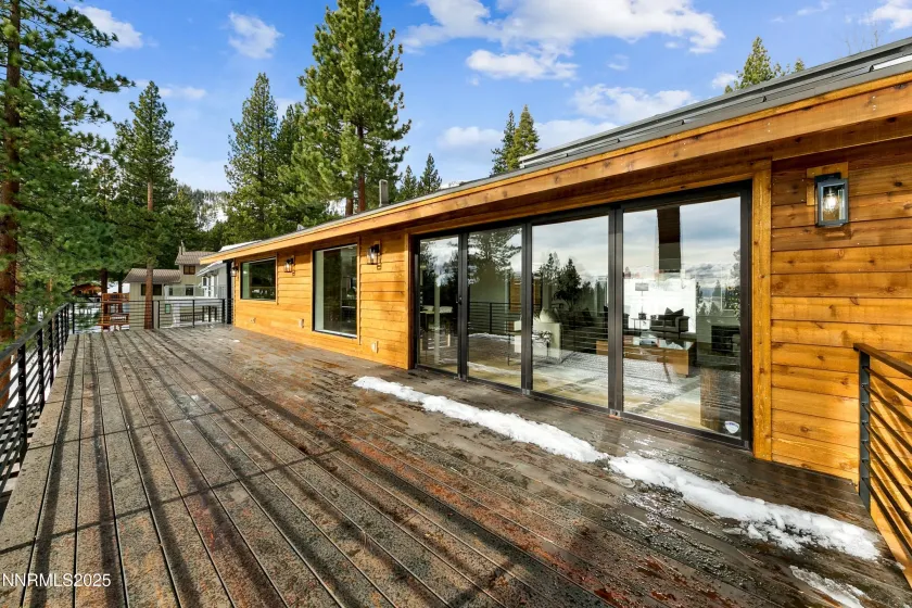 987 Wander, Incline Village, Nevada 89451, 4 Bedrooms Bedrooms, ,4 BathroomsBathrooms,Residential,Residential,Wander,250056457