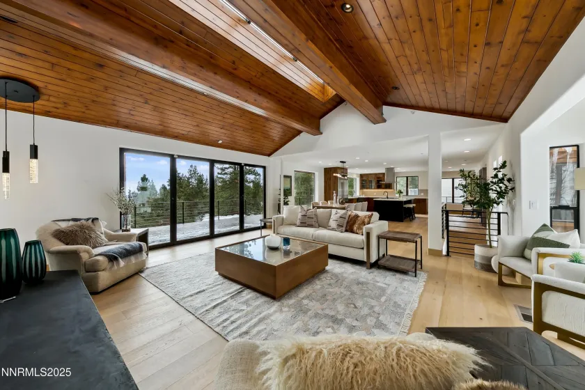 987 Wander, Incline Village, Nevada 89451, 4 Bedrooms Bedrooms, ,4 BathroomsBathrooms,Residential,Residential,Wander,250056457