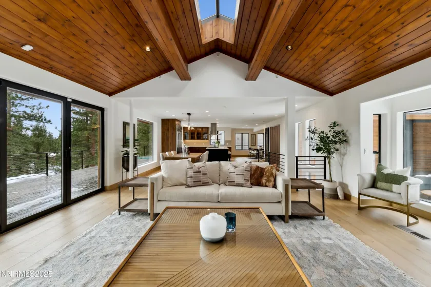 987 Wander, Incline Village, Nevada 89451, 4 Bedrooms Bedrooms, ,4 BathroomsBathrooms,Residential,Residential,Wander,250056457