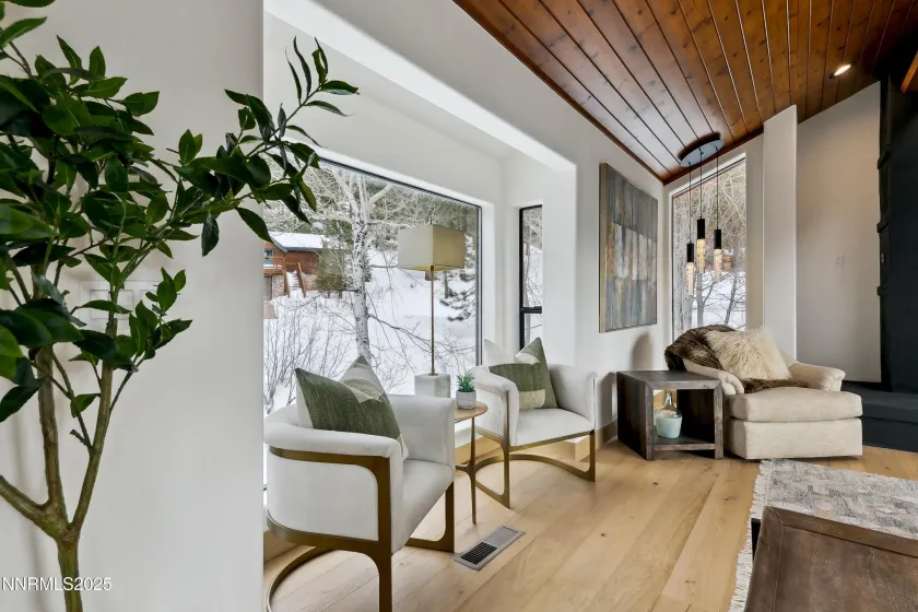 987 Wander, Incline Village, Nevada 89451, 4 Bedrooms Bedrooms, ,4 BathroomsBathrooms,Residential,Residential,Wander,250056457