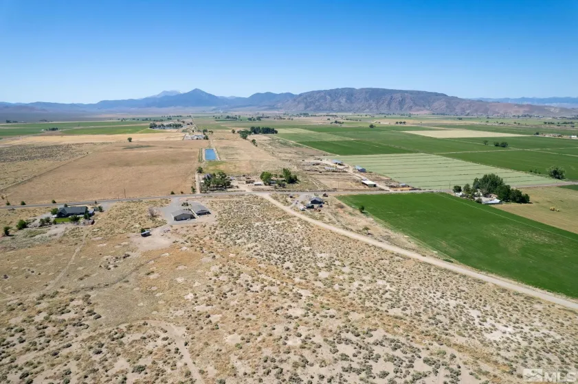 70 Foothill, Smith Valley, Nevada 89430, ,Land,Residential,Foothill,250056461