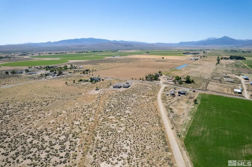 70 Foothill, Smith Valley, Nevada 89430, ,Land,Residential,Foothill,250056461