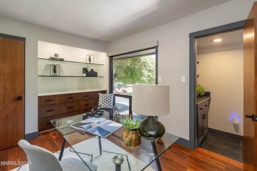 2521 Lake Ridge Shores, Reno, Nevada 89519, 2 Bedrooms Bedrooms, ,2 BathroomsBathrooms,Residential,Residential,Lake Ridge Shores,250056468