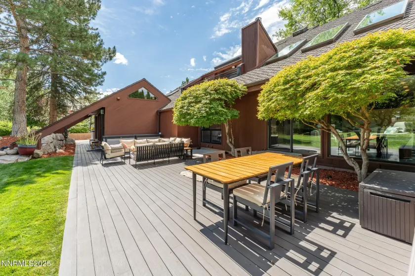 2521 Lake Ridge Shores, Reno, Nevada 89519, 2 Bedrooms Bedrooms, ,2 BathroomsBathrooms,Residential,Residential,Lake Ridge Shores,250056468