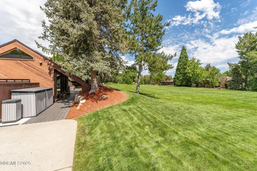 2521 Lake Ridge Shores, Reno, Nevada 89519, 2 Bedrooms Bedrooms, ,2 BathroomsBathrooms,Residential,Residential,Lake Ridge Shores,250056468