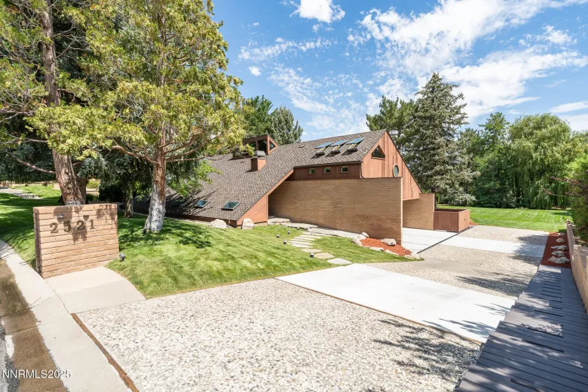 2521 Lake Ridge Shores, Reno, Nevada 89519, 2 Bedrooms Bedrooms, ,2 BathroomsBathrooms,Residential,Residential,Lake Ridge Shores,250056468