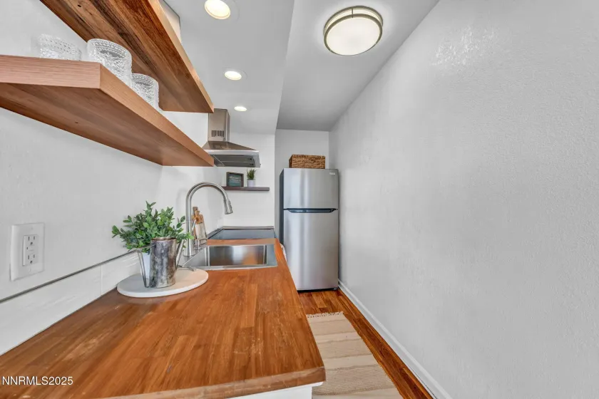 100 Arlington, Reno, Nevada 89501, ,1 BathroomBathrooms,Residential,Residential,Arlington,250056473