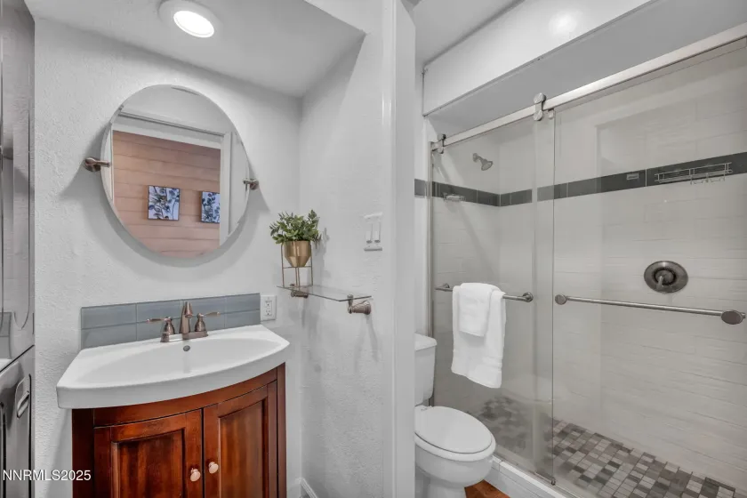 100 Arlington, Reno, Nevada 89501, ,1 BathroomBathrooms,Residential,Residential,Arlington,250056473