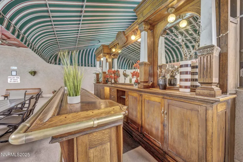 100 Arlington, Reno, Nevada 89501, ,1 BathroomBathrooms,Residential,Residential,Arlington,250056473