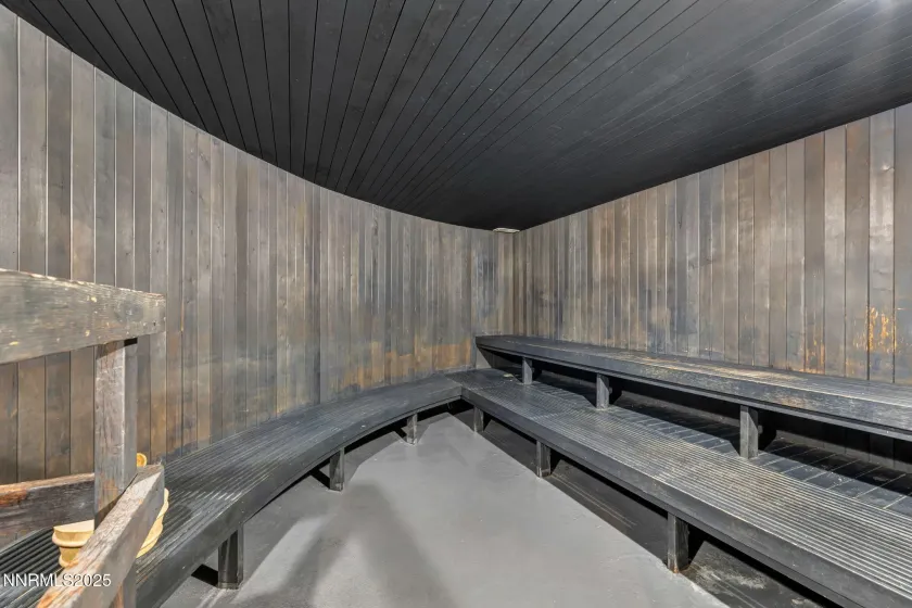 100 Arlington, Reno, Nevada 89501, ,1 BathroomBathrooms,Residential,Residential,Arlington,250056473