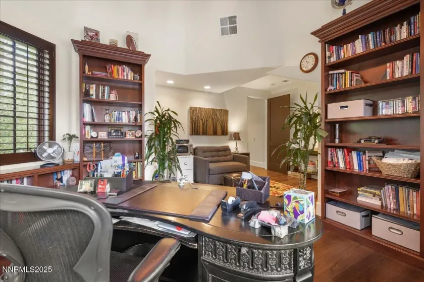 5945 Chambery, Reno, Nevada 89511, 4 Bedrooms Bedrooms, ,5 BathroomsBathrooms,Residential,Residential,Chambery,250056474