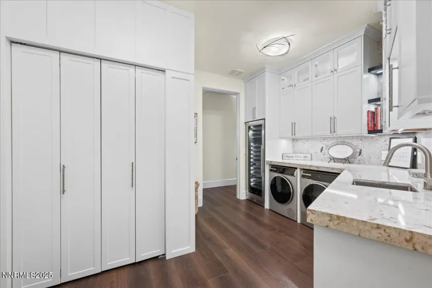 5945 Chambery, Reno, Nevada 89511, 4 Bedrooms Bedrooms, ,5 BathroomsBathrooms,Residential,Residential,Chambery,250056474