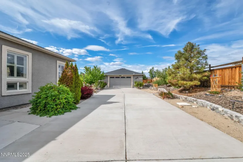 415 Sunset Springs, Sparks, Nevada 89441, 4 Bedrooms Bedrooms, ,4 BathroomsBathrooms,Residential,Residential,Sunset Springs,250056478
