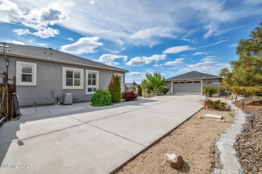 415 Sunset Springs, Sparks, Nevada 89441, 4 Bedrooms Bedrooms, ,4 BathroomsBathrooms,Residential,Residential,Sunset Springs,250056478