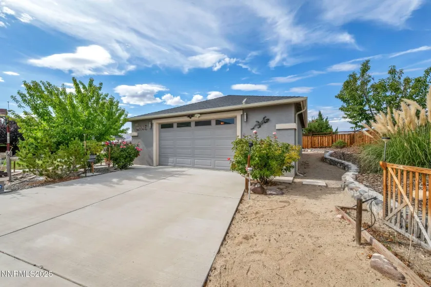 415 Sunset Springs, Sparks, Nevada 89441, 4 Bedrooms Bedrooms, ,4 BathroomsBathrooms,Residential,Residential,Sunset Springs,250056478