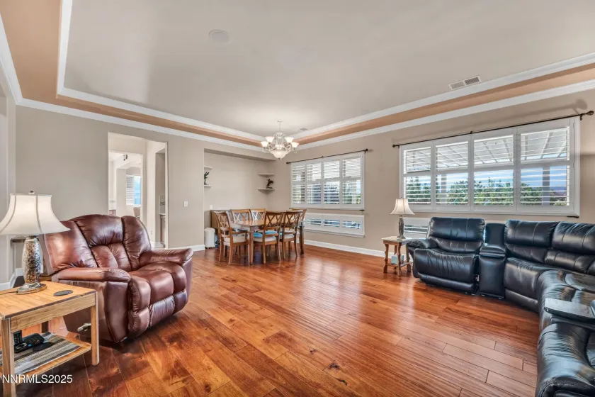 415 Sunset Springs, Sparks, Nevada 89441, 4 Bedrooms Bedrooms, ,4 BathroomsBathrooms,Residential,Residential,Sunset Springs,250056478