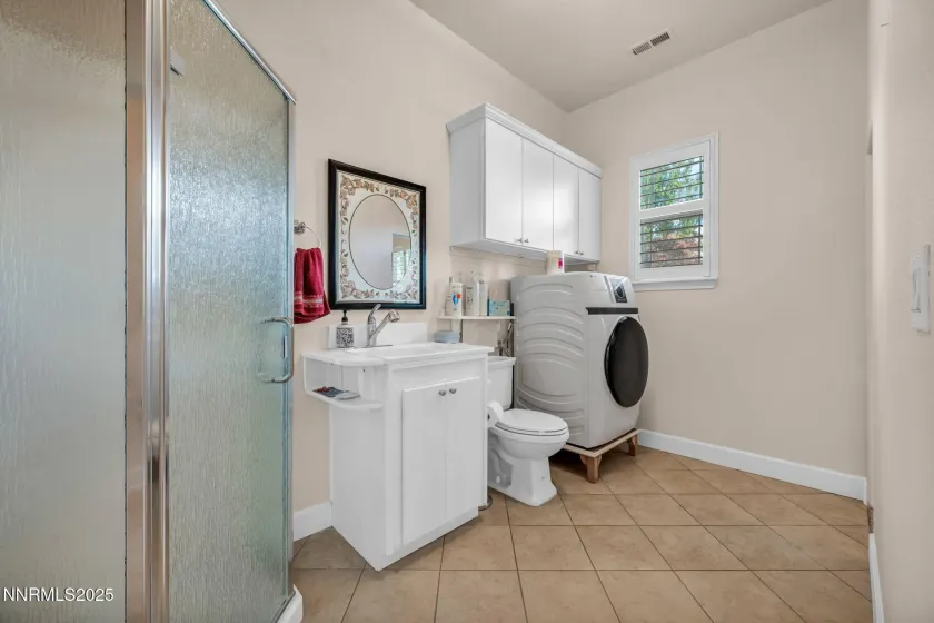 415 Sunset Springs, Sparks, Nevada 89441, 4 Bedrooms Bedrooms, ,4 BathroomsBathrooms,Residential,Residential,Sunset Springs,250056478