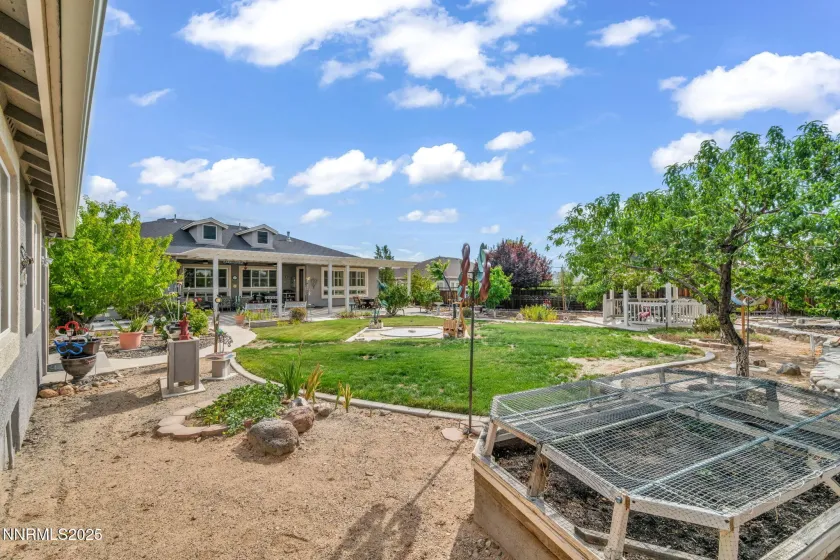 415 Sunset Springs, Sparks, Nevada 89441, 4 Bedrooms Bedrooms, ,4 BathroomsBathrooms,Residential,Residential,Sunset Springs,250056478