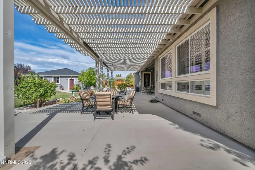 415 Sunset Springs, Sparks, Nevada 89441, 4 Bedrooms Bedrooms, ,4 BathroomsBathrooms,Residential,Residential,Sunset Springs,250056478