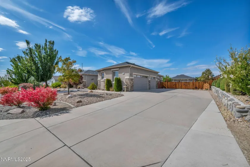415 Sunset Springs, Sparks, Nevada 89441, 4 Bedrooms Bedrooms, ,4 BathroomsBathrooms,Residential,Residential,Sunset Springs,250056478