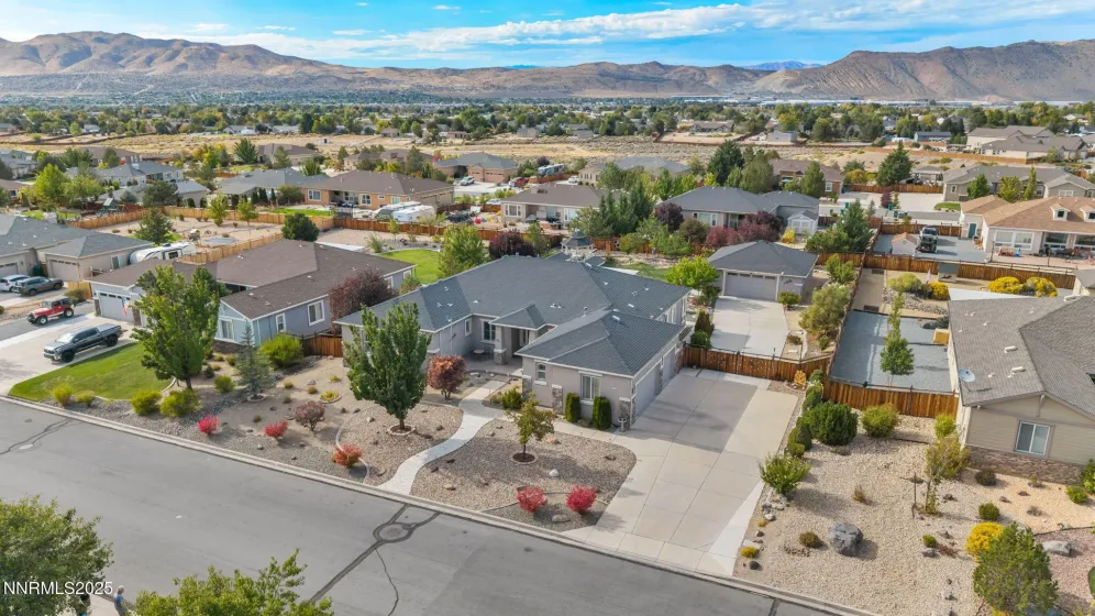 415 Sunset Springs, Sparks, Nevada 89441, 4 Bedrooms Bedrooms, ,4 BathroomsBathrooms,Residential,Residential,Sunset Springs,250056478