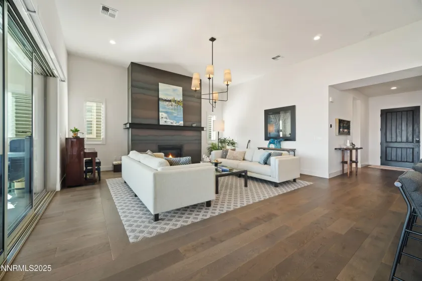 9176 Graycliff, Reno, Nevada 89523, 5 Bedrooms Bedrooms, ,6 BathroomsBathrooms,Residential,Residential,Graycliff,250056486