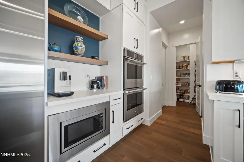 9176 Graycliff, Reno, Nevada 89523, 5 Bedrooms Bedrooms, ,6 BathroomsBathrooms,Residential,Residential,Graycliff,250056486