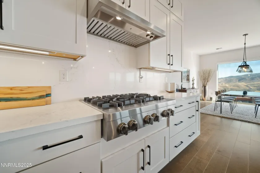 9176 Graycliff, Reno, Nevada 89523, 5 Bedrooms Bedrooms, ,6 BathroomsBathrooms,Residential,Residential,Graycliff,250056486