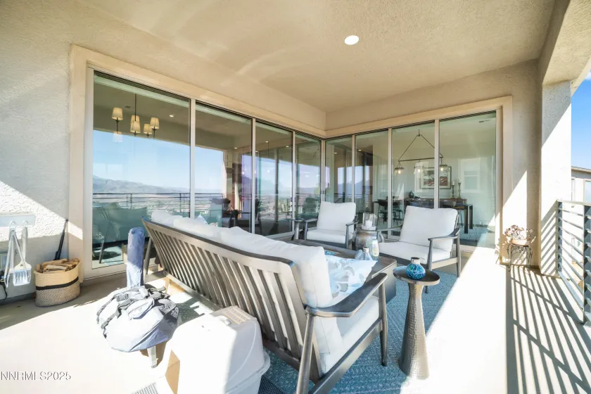 9176 Graycliff, Reno, Nevada 89523, 5 Bedrooms Bedrooms, ,6 BathroomsBathrooms,Residential,Residential,Graycliff,250056486