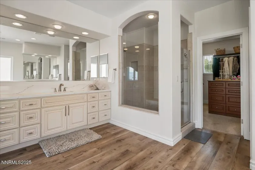 6080 Cour Saint Michelle, Reno, Nevada 89511, 5 Bedrooms Bedrooms, ,5 BathroomsBathrooms,Residential,Residential,Cour Saint Michelle,250056497