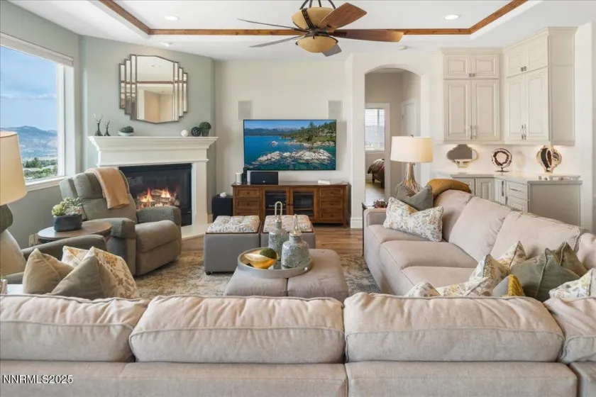 6080 Cour Saint Michelle, Reno, Nevada 89511, 5 Bedrooms Bedrooms, ,5 BathroomsBathrooms,Residential,Residential,Cour Saint Michelle,250056497