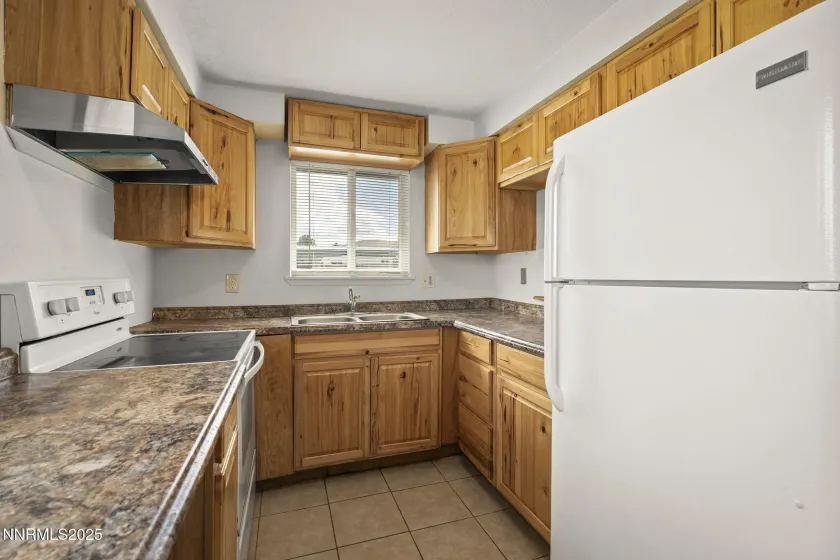 10005 Sagewood, Reno, Nevada 89506, ,Residential Income,Residential,Sagewood,250056524