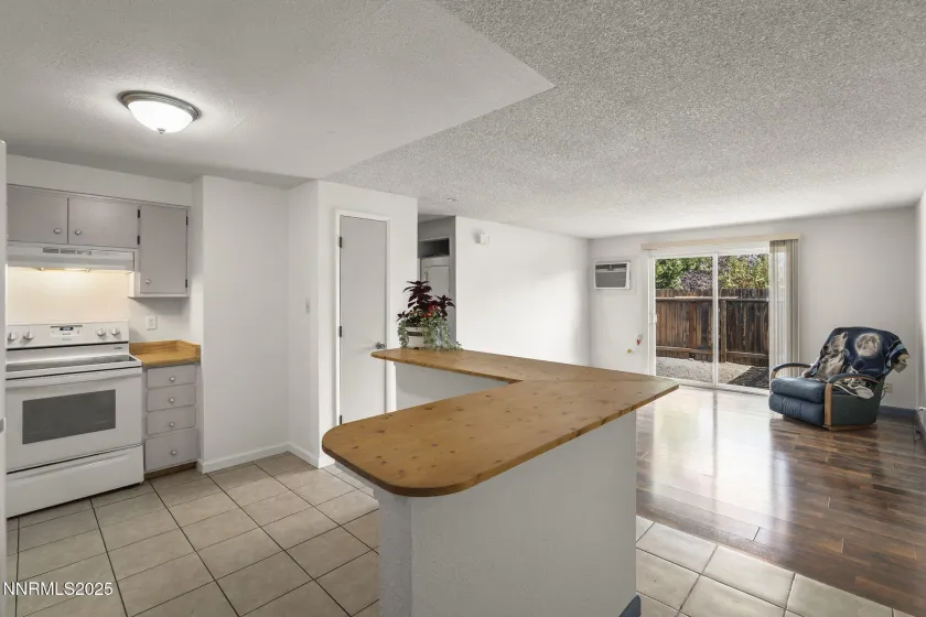 10005 Sagewood, Reno, Nevada 89506, ,Residential Income,Residential,Sagewood,250056524