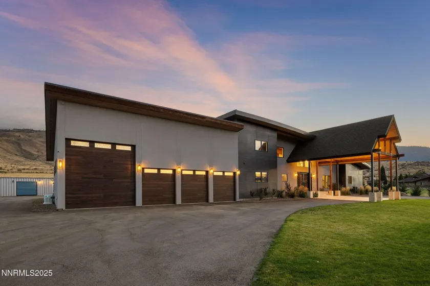 2255 Warrior, Reno, Nevada 89523, 5 Bedrooms Bedrooms, ,6 BathroomsBathrooms,Residential,Residential,Warrior,250056535