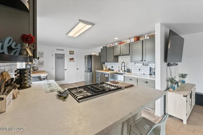 11720 Oregon, Reno, Nevada 89506, 3 Bedrooms Bedrooms, ,3 BathroomsBathrooms,Residential,Residential,Oregon,250056545