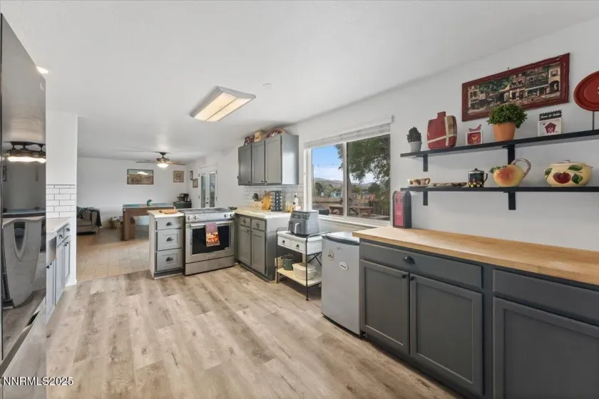 11720 Oregon, Reno, Nevada 89506, 3 Bedrooms Bedrooms, ,3 BathroomsBathrooms,Residential,Residential,Oregon,250056545