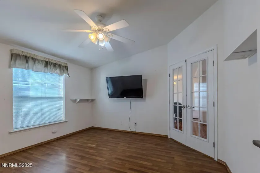 1535 Lincoln, Silver Springs, Nevada 89429, 4 Bedrooms Bedrooms, ,3 BathroomsBathrooms,Residential,Residential,Lincoln,250056554