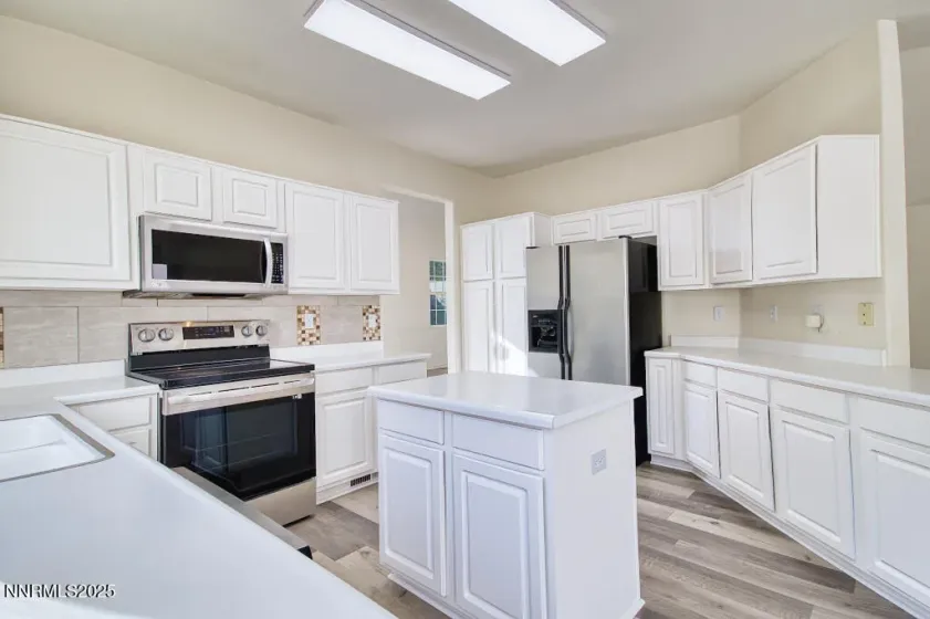 3160 Sky Country, Reno, Nevada 89503, 4 Bedrooms Bedrooms, ,3 BathroomsBathrooms,Residential,Residential,Sky Country,250056557