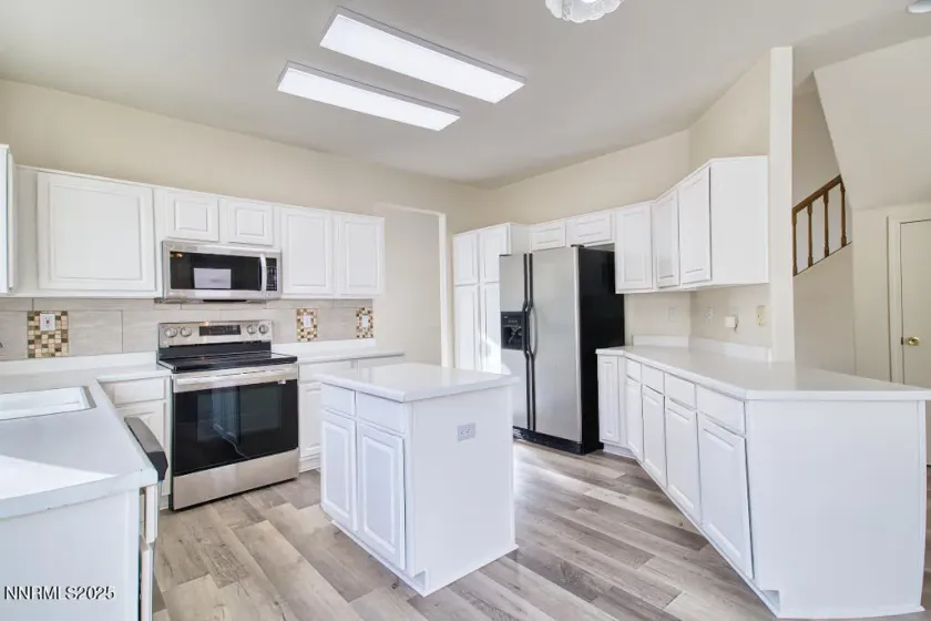 3160 Sky Country, Reno, Nevada 89503, 4 Bedrooms Bedrooms, ,3 BathroomsBathrooms,Residential,Residential,Sky Country,250056557