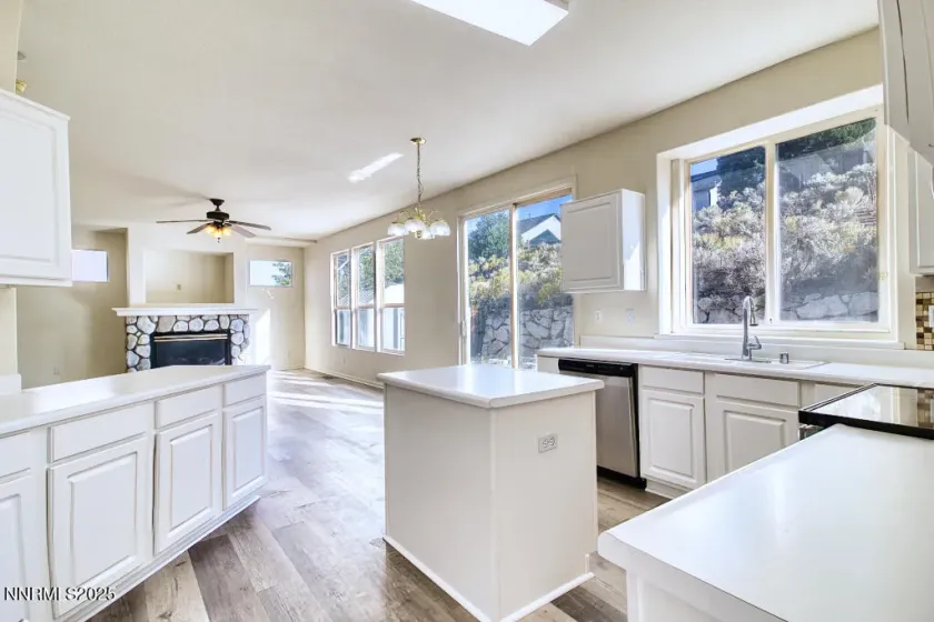 3160 Sky Country, Reno, Nevada 89503, 4 Bedrooms Bedrooms, ,3 BathroomsBathrooms,Residential,Residential,Sky Country,250056557