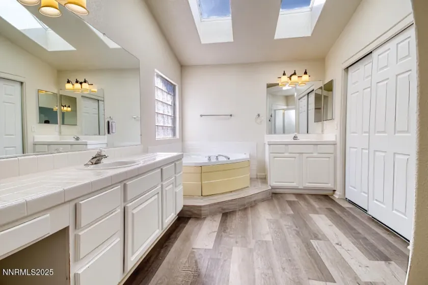 3160 Sky Country, Reno, Nevada 89503, 4 Bedrooms Bedrooms, ,3 BathroomsBathrooms,Residential,Residential,Sky Country,250056557