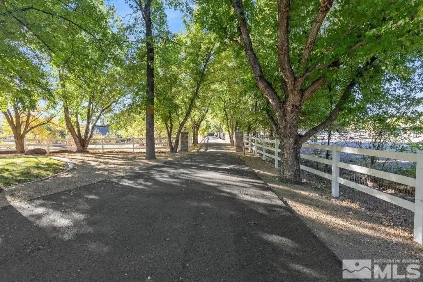 1965 Palmira, Reno, Nevada 89511, 4 Bedrooms Bedrooms, ,3 BathroomsBathrooms,Residential,Residential,Palmira,250002967