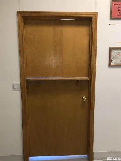 1040 Skyline, Battle Mountain, Nevada 89820, ,Commercial Sale,Residential,Skyline,240006024