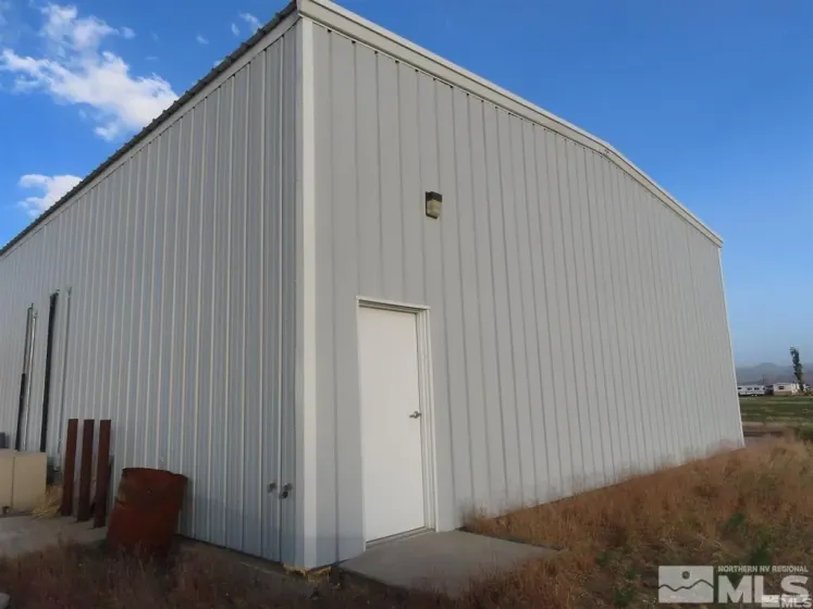 1040 Skyline, Battle Mountain, Nevada 89820, ,Commercial Sale,Residential,Skyline,240006024