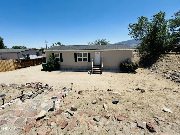 16 Stope, Dayton, Nevada 89403, 3 Bedrooms Bedrooms, ,2 BathroomsBathrooms,Residential,Residential,Stope,250051427