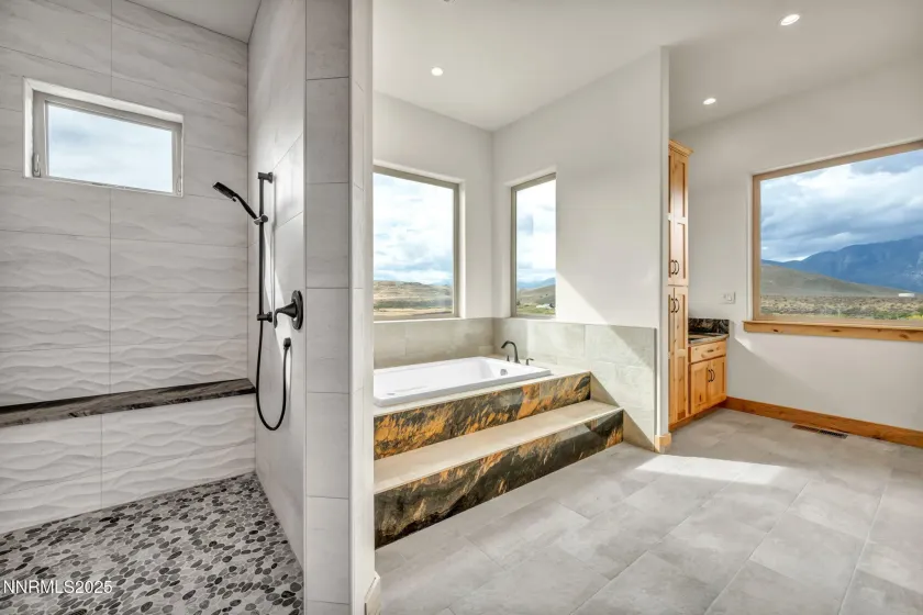 656 Stones Throw, Gardnerville, Nevada 89410, 3 Bedrooms Bedrooms, ,4 BathroomsBathrooms,Residential,Residential,Stones Throw,250056600