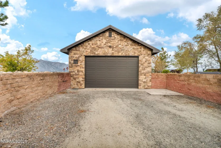 656 Stones Throw, Gardnerville, Nevada 89410, 3 Bedrooms Bedrooms, ,4 BathroomsBathrooms,Residential,Residential,Stones Throw,250056600