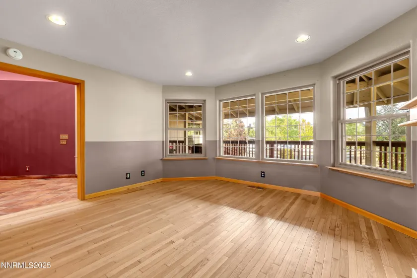 846 Zolezzi, Reno, Nevada 89511, 4 Bedrooms Bedrooms, ,3 BathroomsBathrooms,Residential,Residential,Zolezzi,250056601