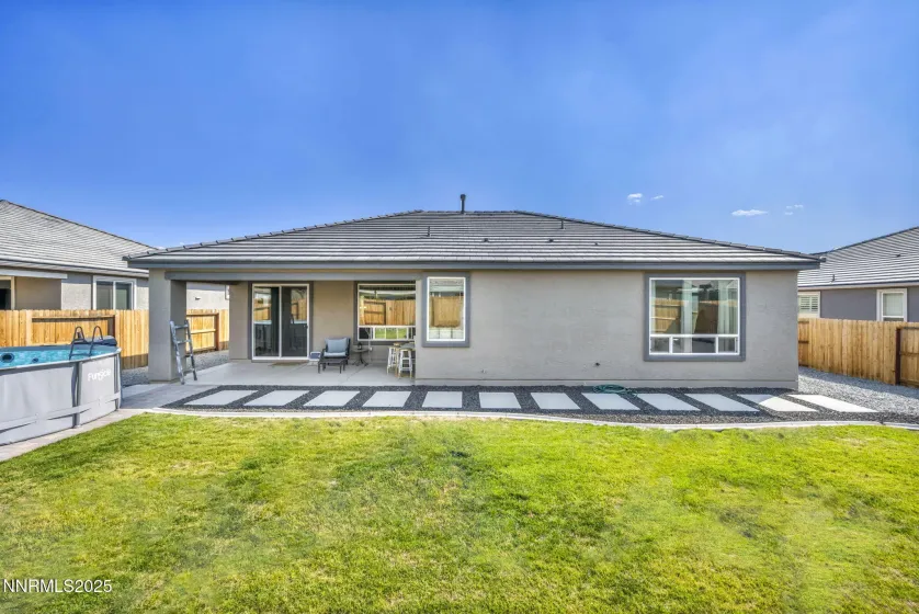 1071 Iron King, Sparks, Nevada 89441, 3 Bedrooms Bedrooms, ,2 BathroomsBathrooms,Residential,Residential,Iron King,250056606